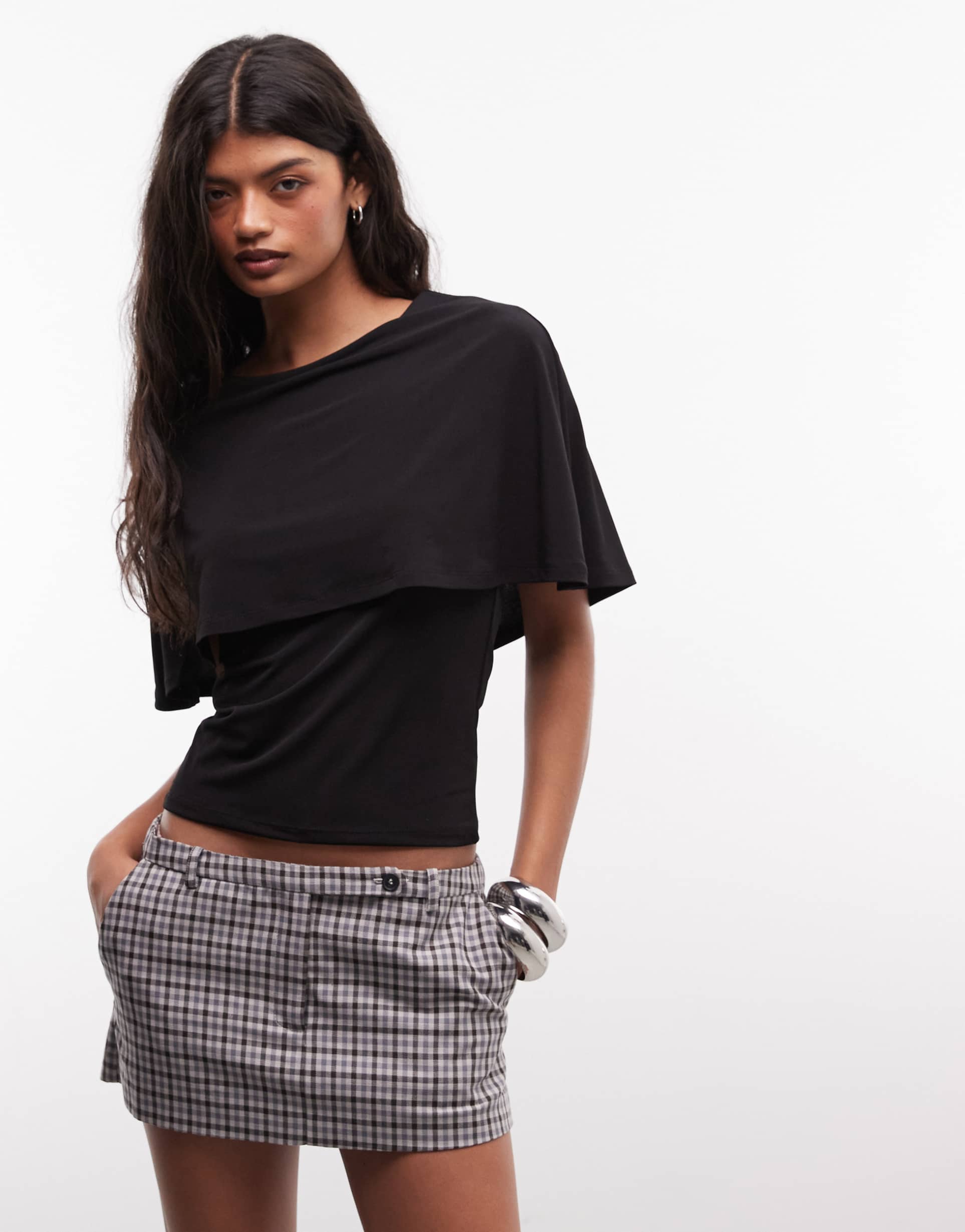 noisy may short sleeve cape top in black