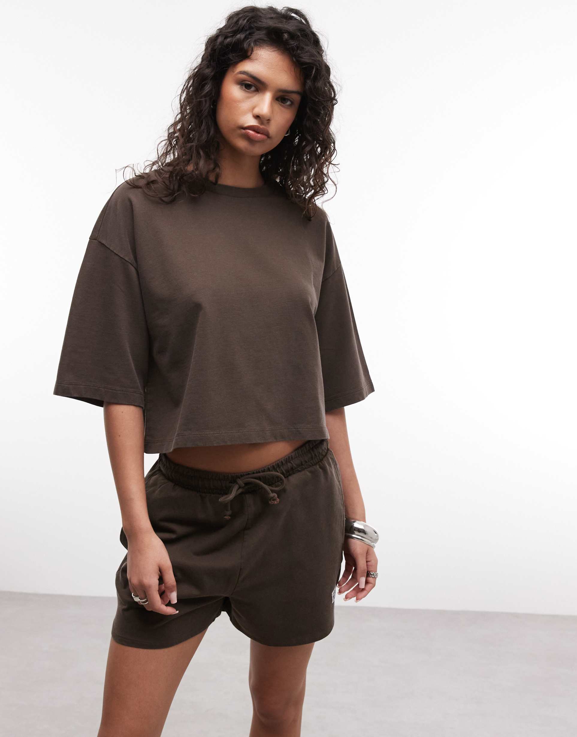 noisy may short sleeve jersey tee in washed brown - part of a set