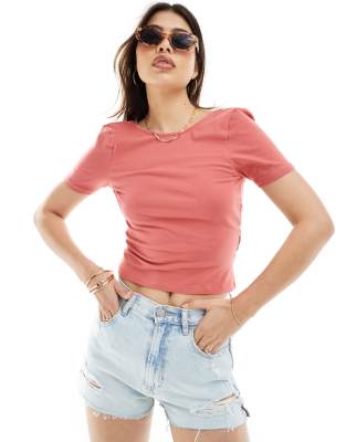 noisy may short sleeve open back top in coral