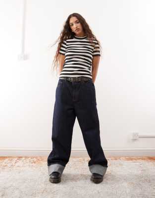 Noisy May Short Sleeve Ribbed Knit Top In Black And Cream Stripe In Black