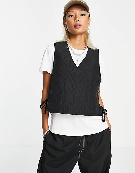 Women Noisy May side tie quilted vest in black 