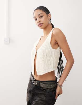 Noisy May Noisy May split front knitted tank top in cream-White
