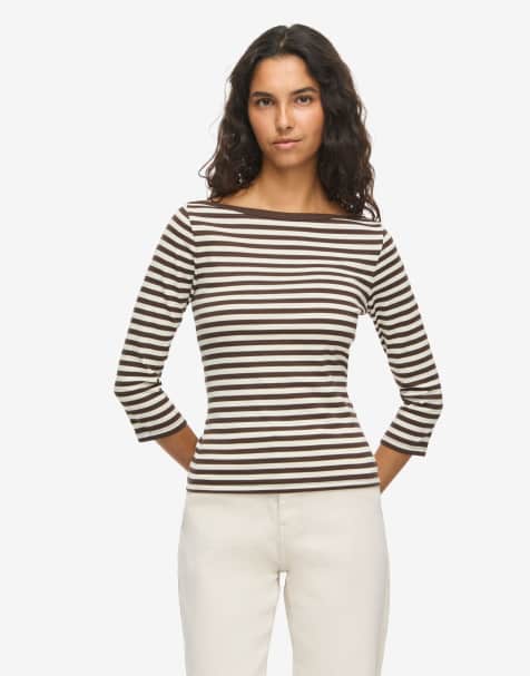 Noisy May Stormi ribbed crew neck 3/4 sleeve top in brown - view 1