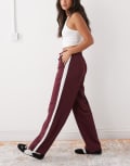 [Noisy May] Noisy May straight leg jersey pants in burgundy with white side stripe-Red L Windsor wine