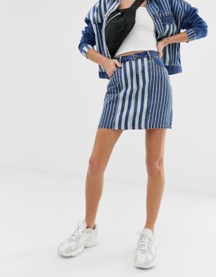 denim skirt with stripe