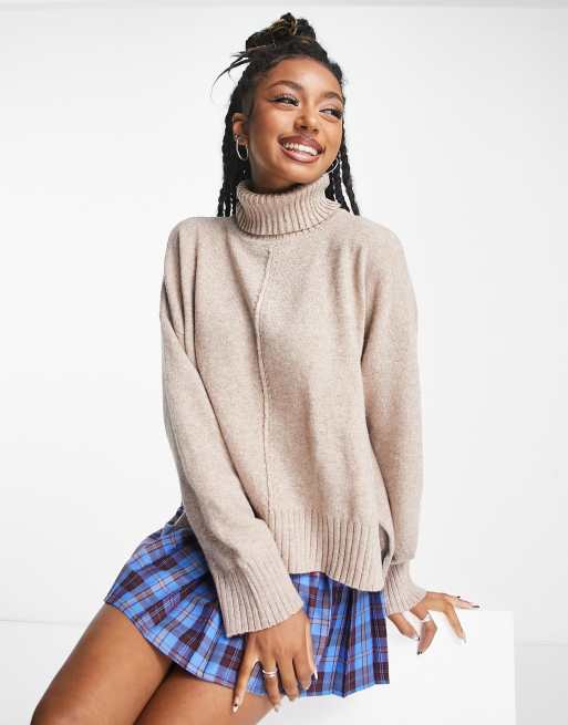 Noisy May – Sweter oversize w kolorze taupe z golfem i ozdobnymi szwami