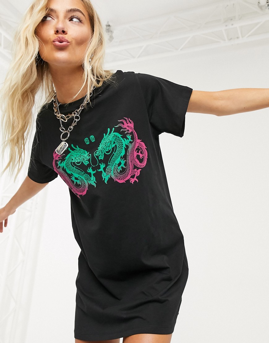 Noisy May - T-shirtjurk met drakenprint in zwart-Multi
