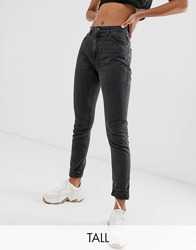 Noisy May Tall - ankle grazer mom jean in black