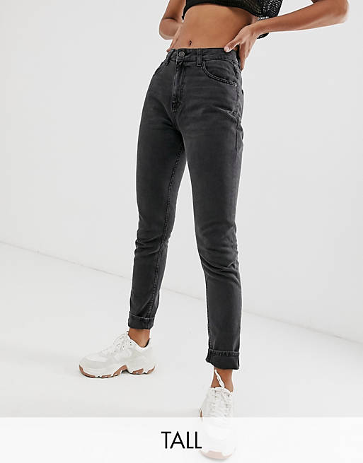 Noisy May Tall – Czarne jeansy do kostki o kroju mom fit