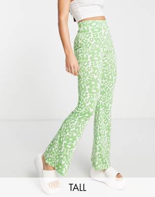 White deals flower pants