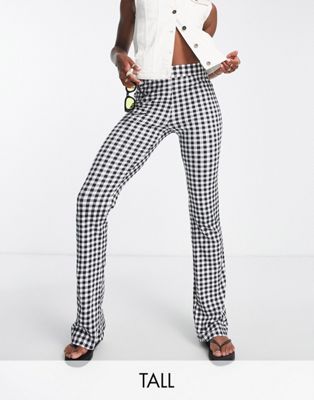 Noisy May Tall flared trousers in black gingham