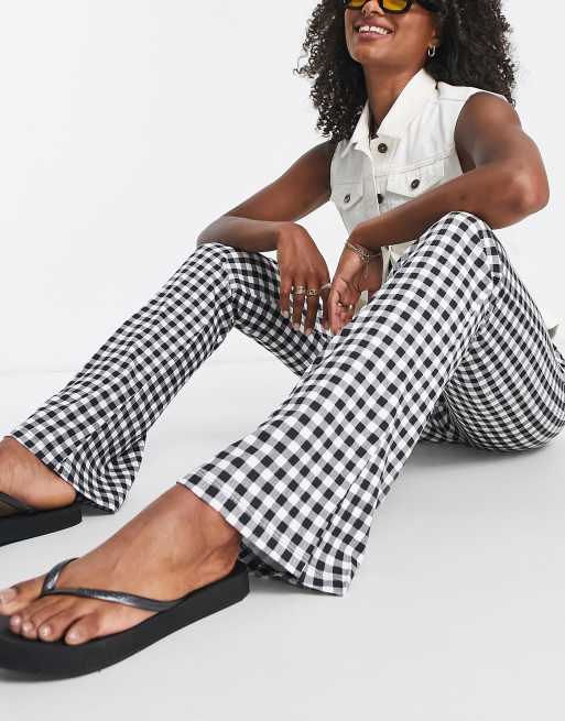 Noisy May Tall flared trousers in black gingham