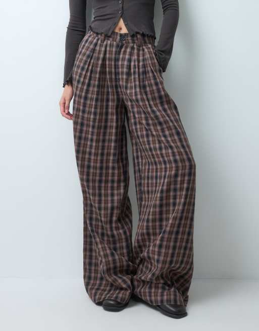 Noisy May Tall high waist wide leg check trouser in chocolate check, 2 of 5