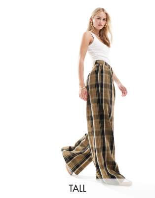 Noisy May Tall Noisy May Tall high waist wide leg trousers with pleat detail in khaki check-Green