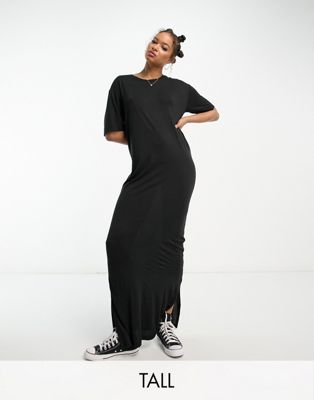 Noisy May Tall t-shirt maxi dress in black