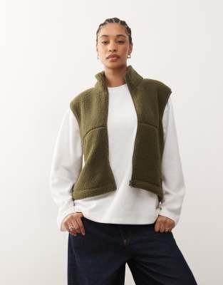 Noisy May Teddy Fleece Vest In Multi