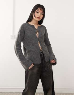 tie detail reversible sweater in charcoal-Gray