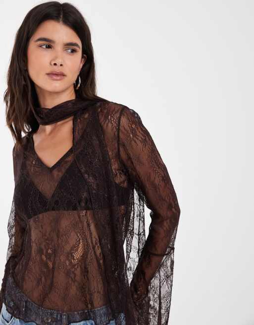 Noisy May top en dentelle à manches larges avec détail écharpe en marron chocolat, 2 de 4