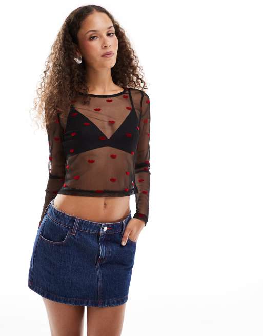Noisy May - Top van mesh met lange mouwen en lippenprint in zwart