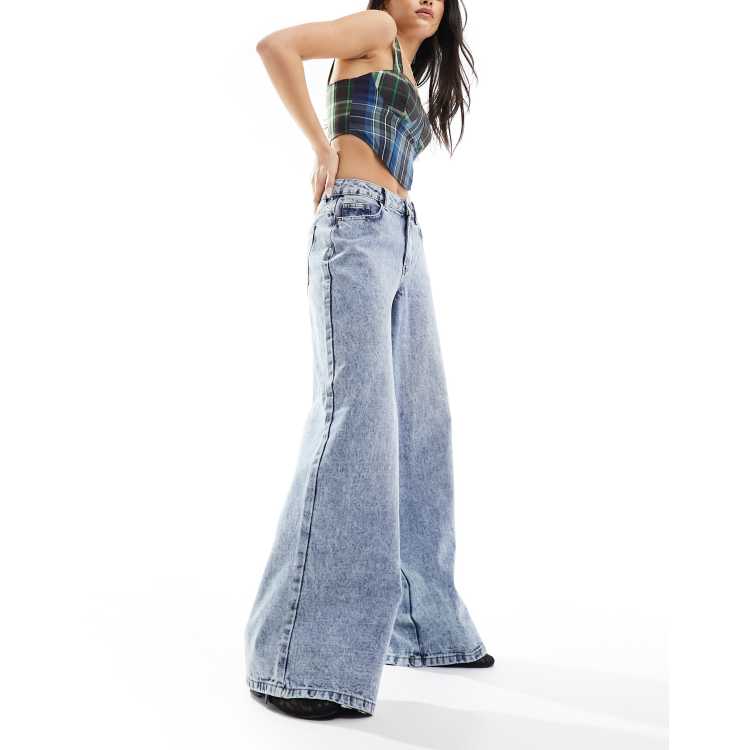 Noisy May wide leg jeans in light wash denim | ASOS