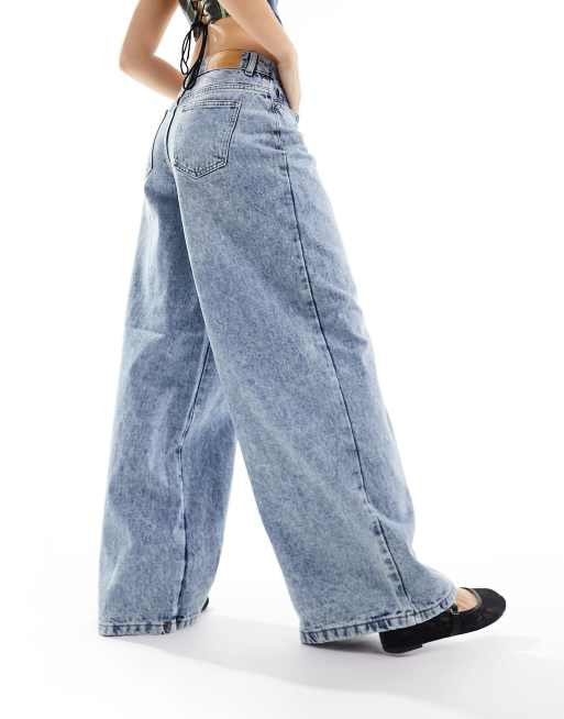 Noisy May wide leg jeans in light wash denim | ASOS