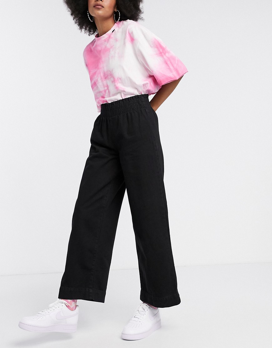 Noisy May wide leg jeans with paper bag waist in black