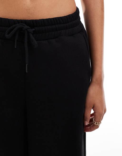 Noisy May wide leg trackies (part of a set) in black, 5 of 5
