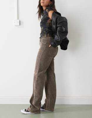 Noisy May Yolanda Wide Fit Cord Jeans In Brown