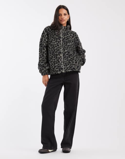 Noisy May zip through fleece in grey leopard, 3 of 4