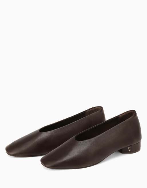 Nokwol Art flats in dark brown, 2 of 4