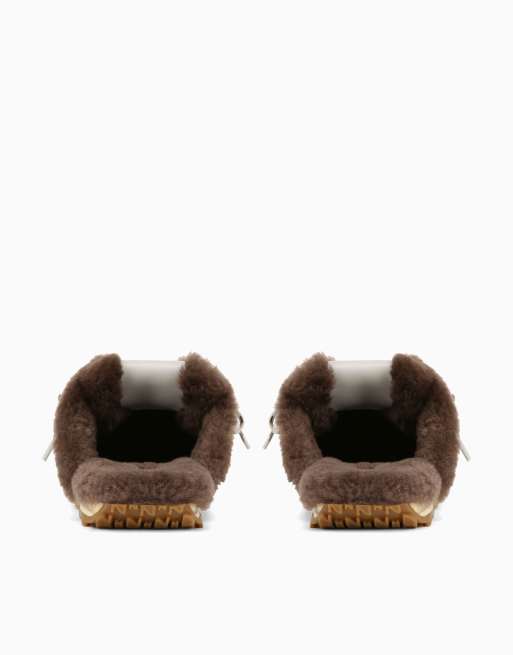 Nokwol Beat mules in army green, 2 of 3