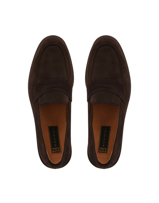 Nokwol Ben loafers in cafe, 4 of 4