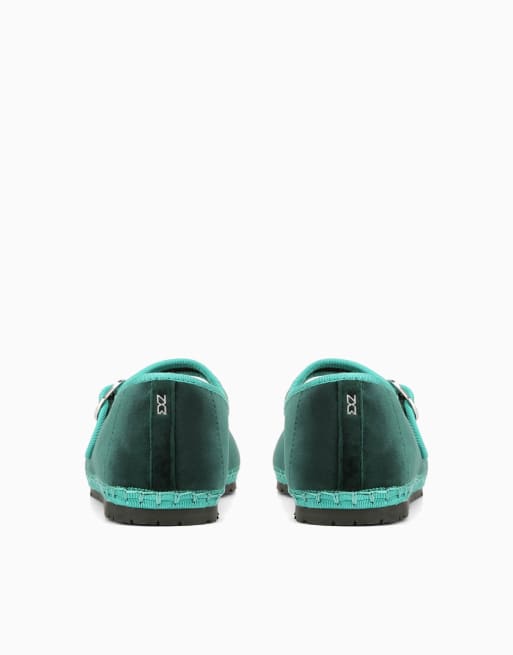 Nokwol Mel flats in green, 2 of 3