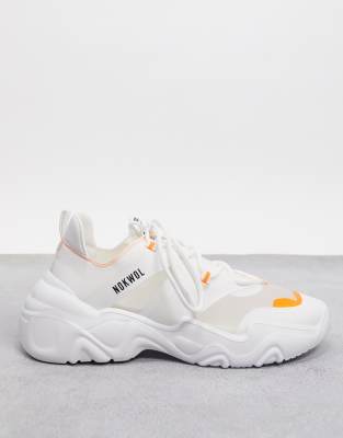 chunky running trainers