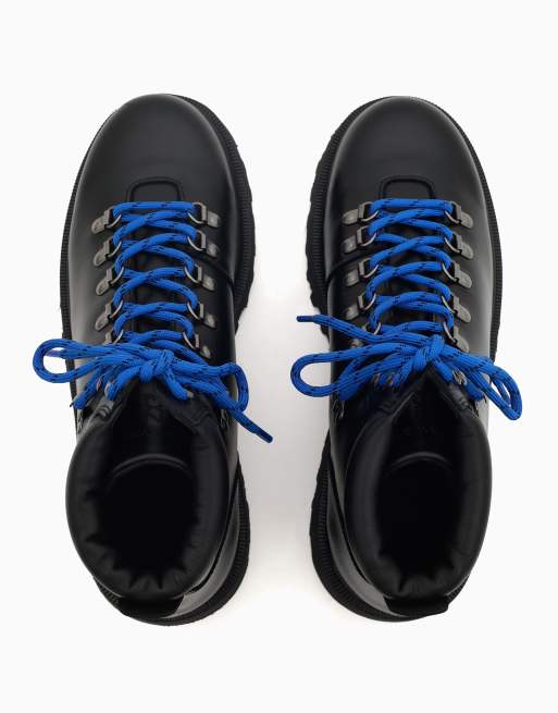 Nokwol Ridge boots in black, 3 of 4