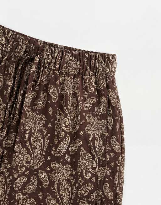 Noughts & Kisses – Gemusterte Satin-Shorts mit Spitzenbesatz, Kombiteil, 8 von 9
