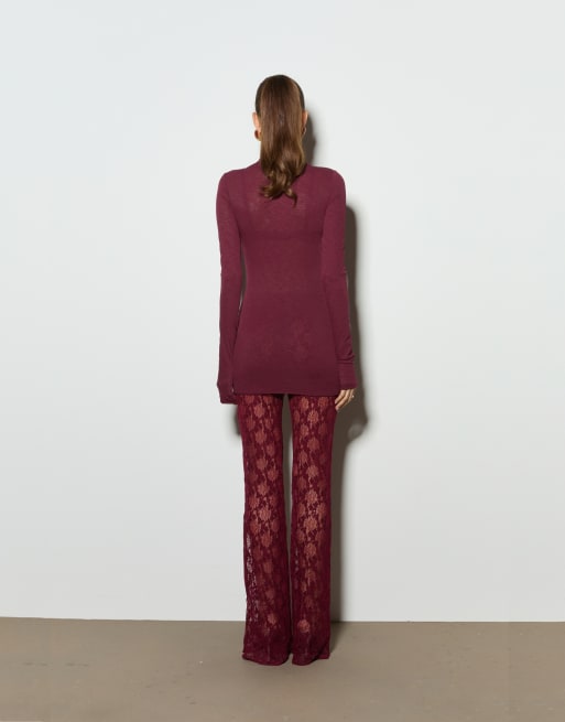 Noughts & Kisses Jordyn lace flared trousers in red, 4 of 4