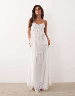Robe longue en broderie anglaise de coton mélangé avec volants étagés - Blanc S