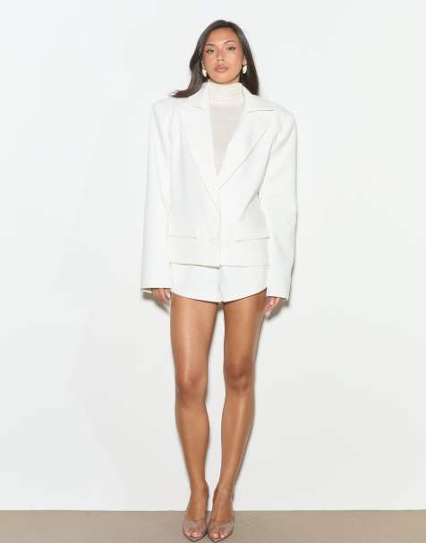 Noughts & Kisses Sacha structured boxy blazer in white - view 1