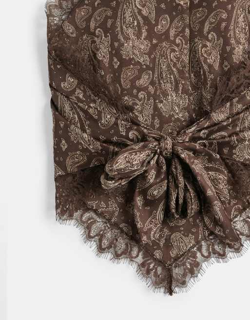 Noughts & Kisses - Top d'ensemble dos nu en satin imprimé bandana - Multicolore, 7 de 8