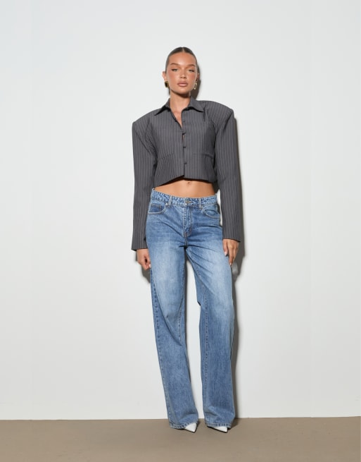 Noughts & Kisses Velora grey pinstripe cropped shirt in grey, 2 of 4