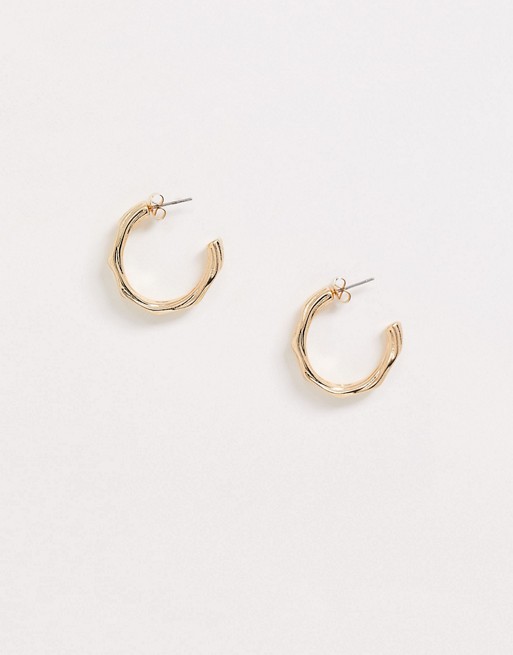 Nylon twisted gold hoops