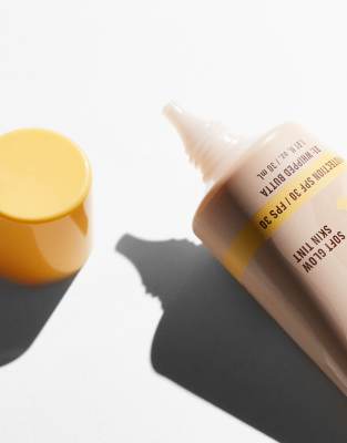 Nyx Professional Makeup Buttermelt Glaze Soft Glow Skin Tint Spf 30-neutral