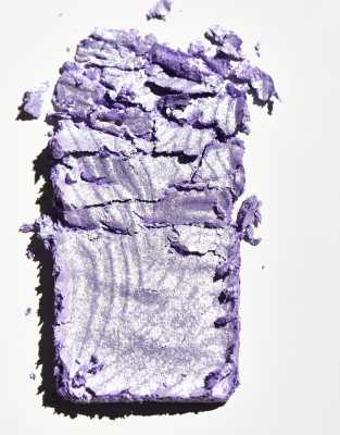 Nyx Professional Makeup Buttermelt Highlighter- No 1 Butta-purple In Purple