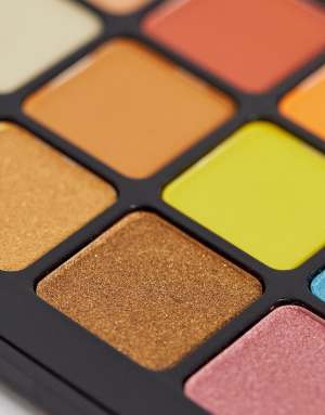 NYX Professional Makeup Modern Dreamer Eyeshadow Palette