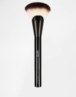 nyx blush brush