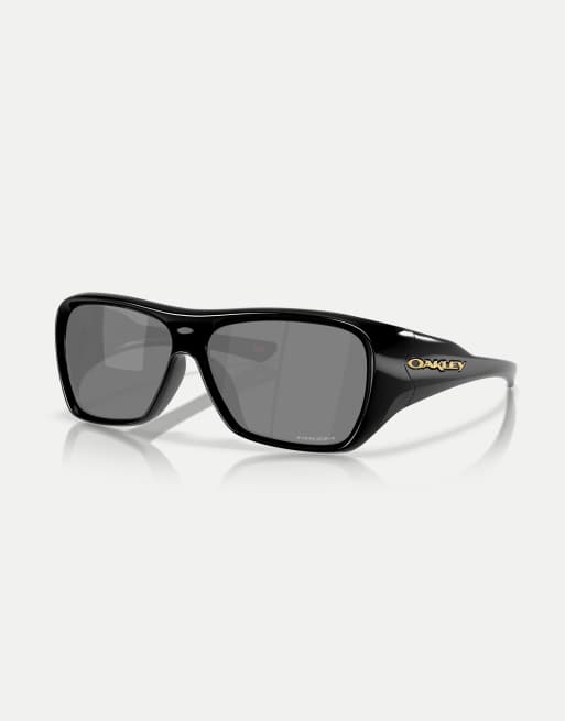 Oakley - Chaminade - Lunettes de soleil rectangulaires à verres noirs effet miroir - Noir poli