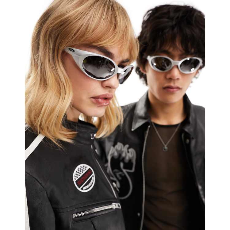 在庫処分セール 言い換え Oakley - Eyejacket Redux - Occhiali da sole argentati 小物