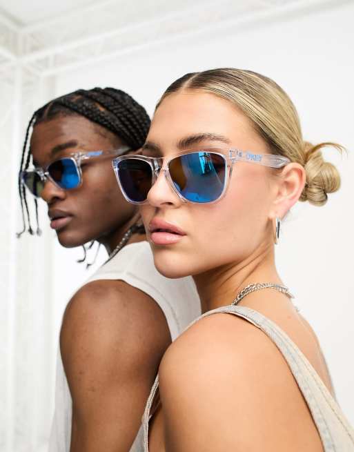 Oakley – Frogskins – Eckige, transparente Festival-Sonnenbrille mit reflektierenden blauen Gläsern, 2 von 4