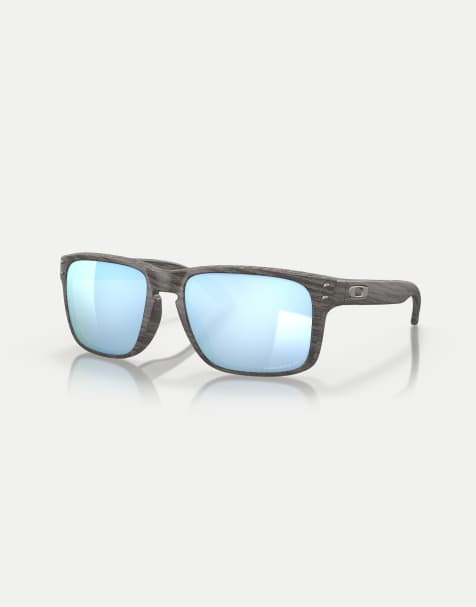 Oakley – Holbrook™ Woodgrain Collection – Eckige, polarisierte Sonnenbrille mit Holzmaserungsmuster und blau verspiegelten Gläsern - view 1